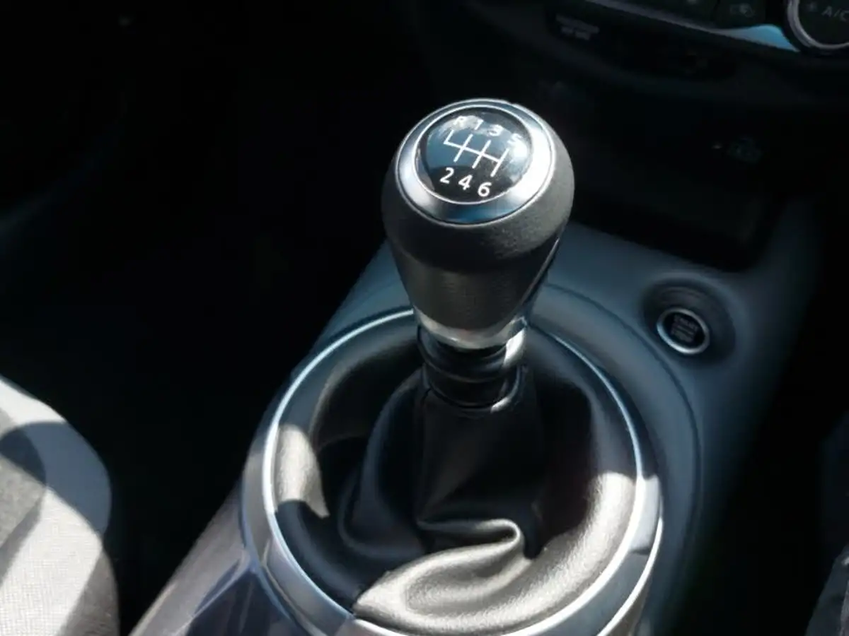 2022-nissan-juke-10-dig-t-n-connecta-big-11