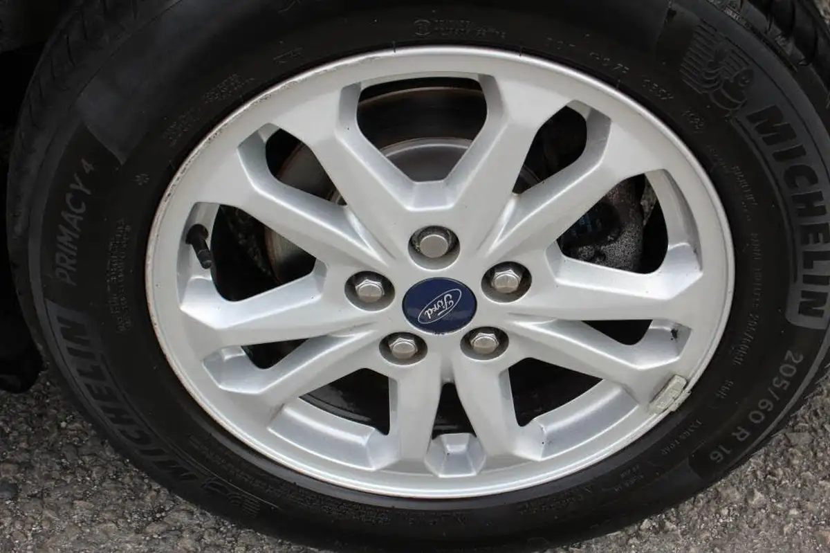 2019-ford-transit-connect-15-ecoblue-l1-200-limited-big-16