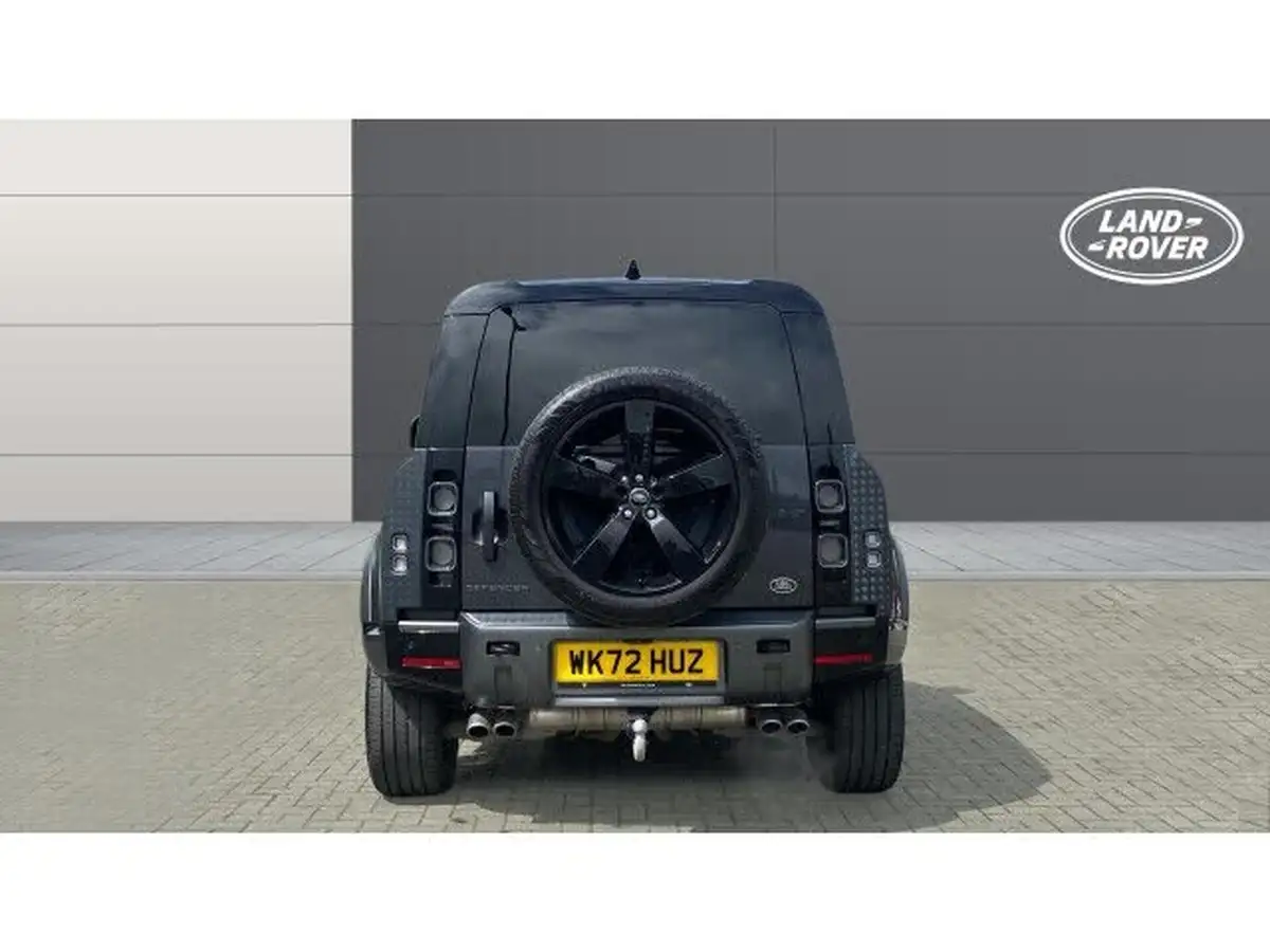 2022-land-rover-90-defender-50-p525-v8-big-5