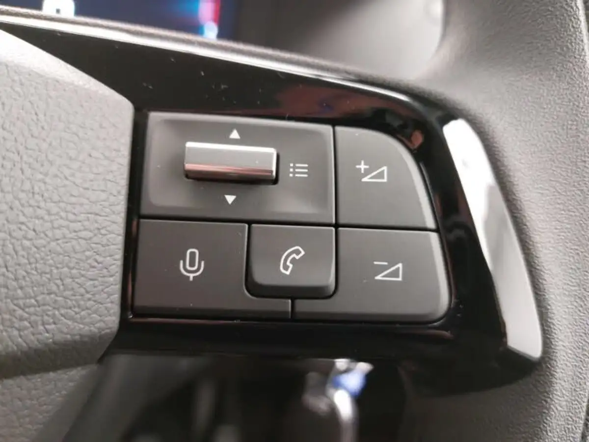 2024-citroen-dispatch-15bluehdi-enterprise-xl-big-12