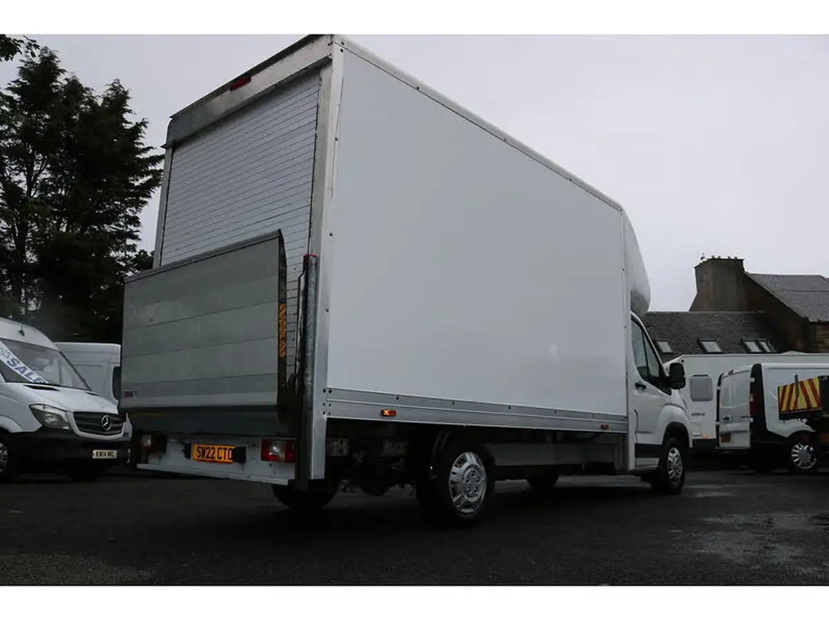 2022-maxus-deliver-9-big-8