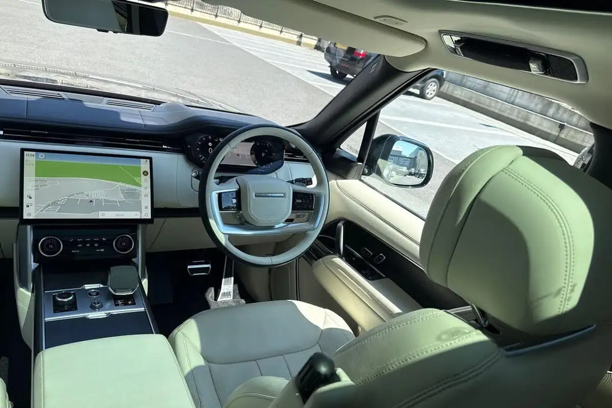 2024-land-rover-range-rover-30-d350-se-big-57
