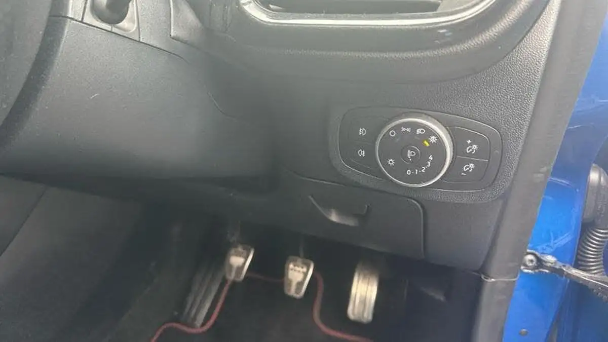 2020-ford-fiesta-10t-st-line-edition-95ps-5d-big-11