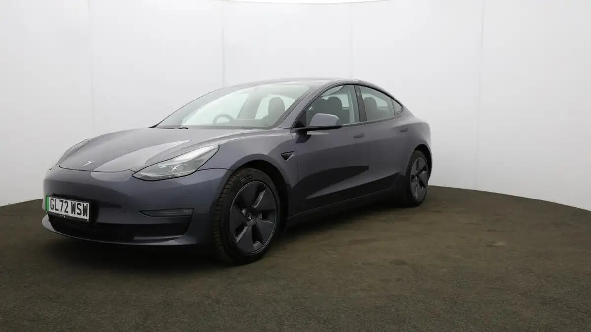2023-tesla-model-3-e-long-range-346bhp-big-31