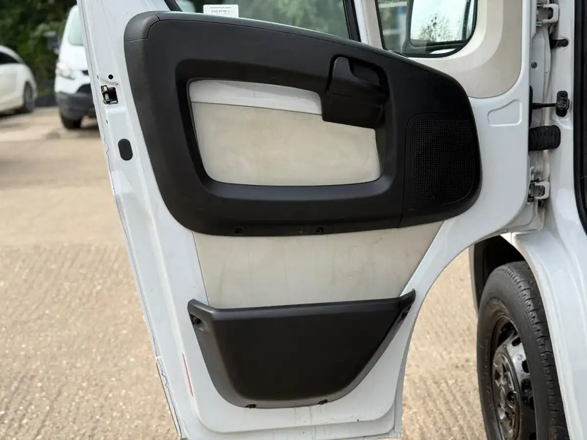 2016-fiat-ducato-23td-35-lh2-tecnico-big-35