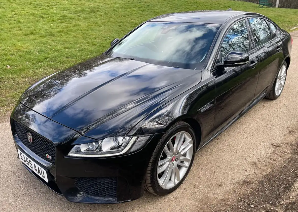 2015-jaguar-xf-30-s-big-2