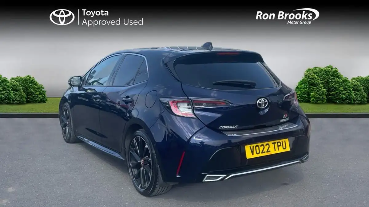 2022-toyota-corolla-20-vvt-i-gr-sport-181bhp-spare-wheel-hatchback-big-3