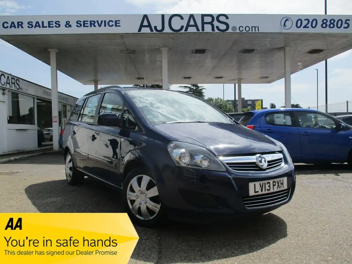 2013-vauxhall-zafira-16-exclusiv-big-0