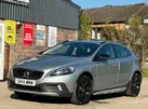 2014-volvo-v40-16td-d2-cross-country-lux-small-4