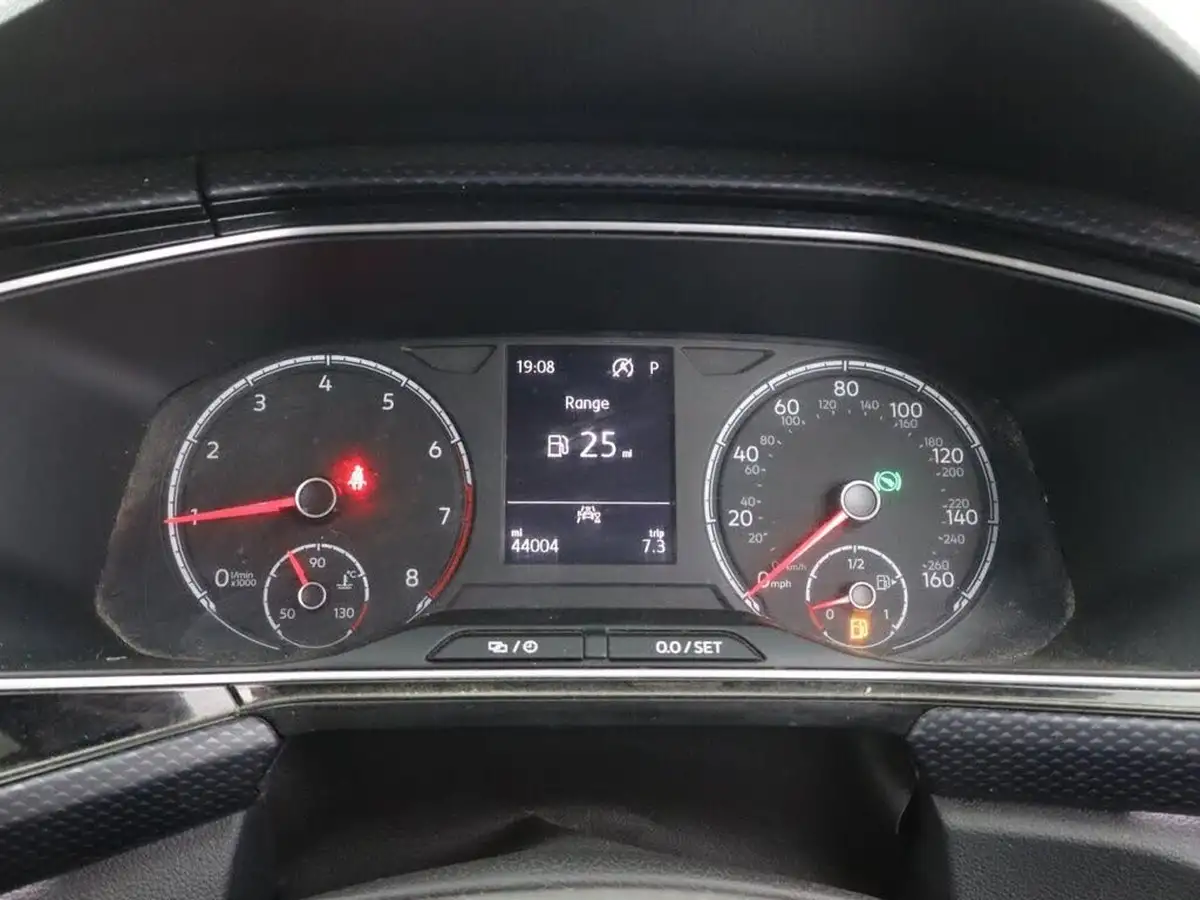 2021-volkswagen-t-cross-10-tsi-united-110ps-dsg-big-14