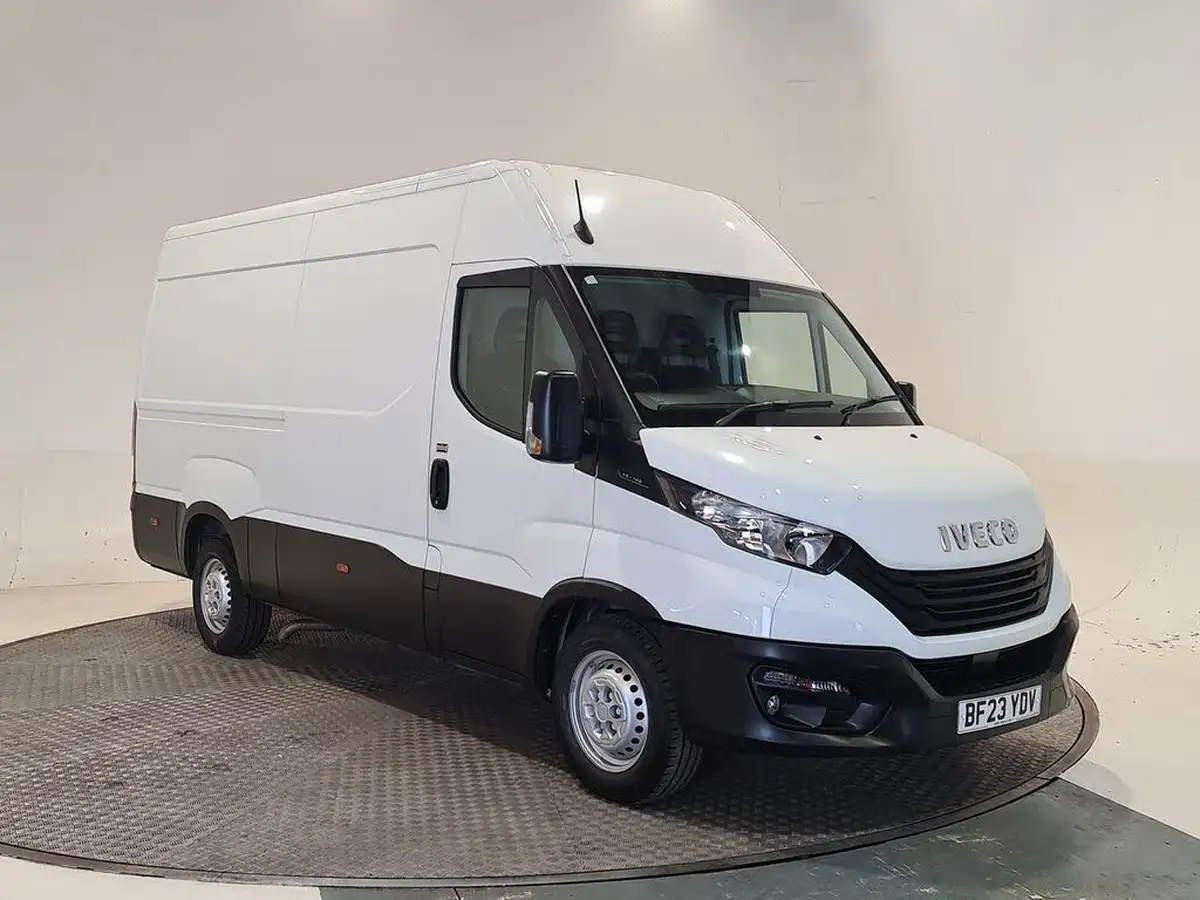 2023-iveco-daily-s-class-23td-35s14v-business-3520mm-h2-136pseu6dt-big-10