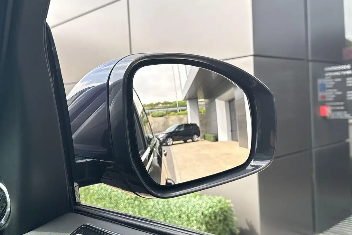 2018-land-rover-range-rover-sport-big-18
