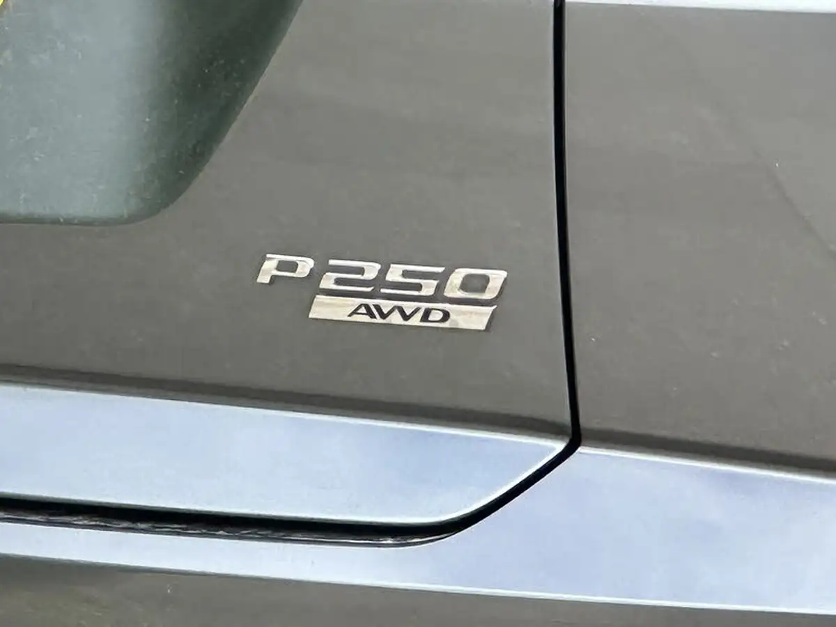 2018-jaguar-e-pace-20-i4-s-ss-big-17