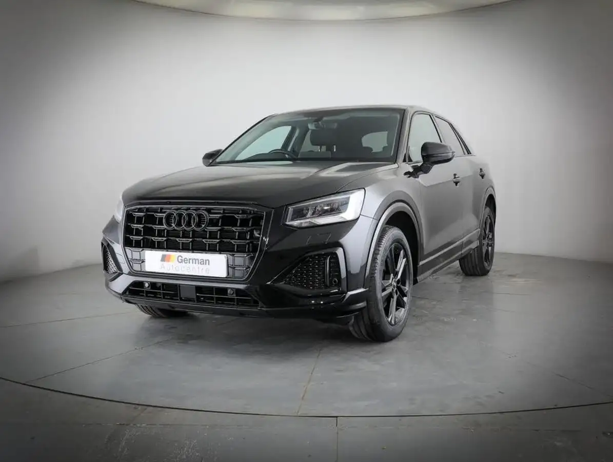 2022-audi-q2-10-30-tfsi-sport-big-14