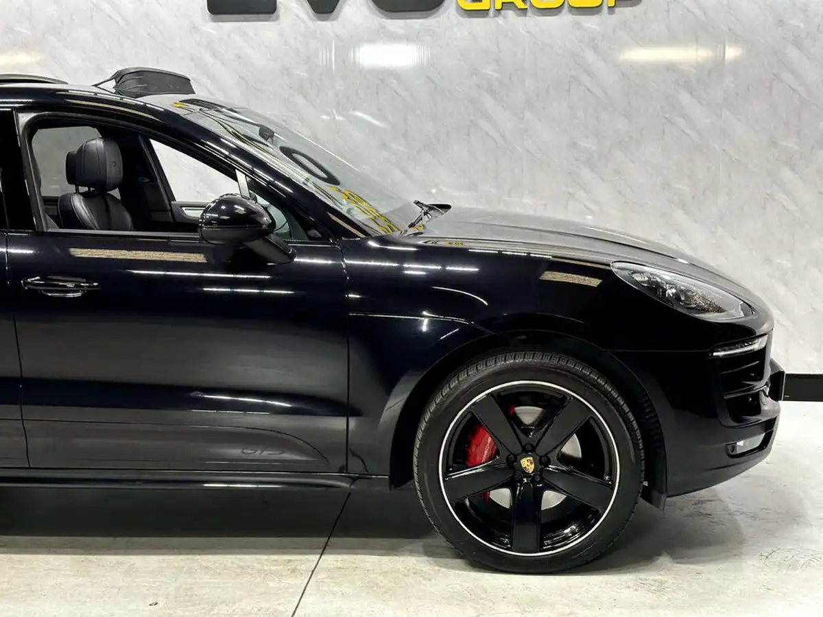 2016-porsche-macan-30-gts-big-5