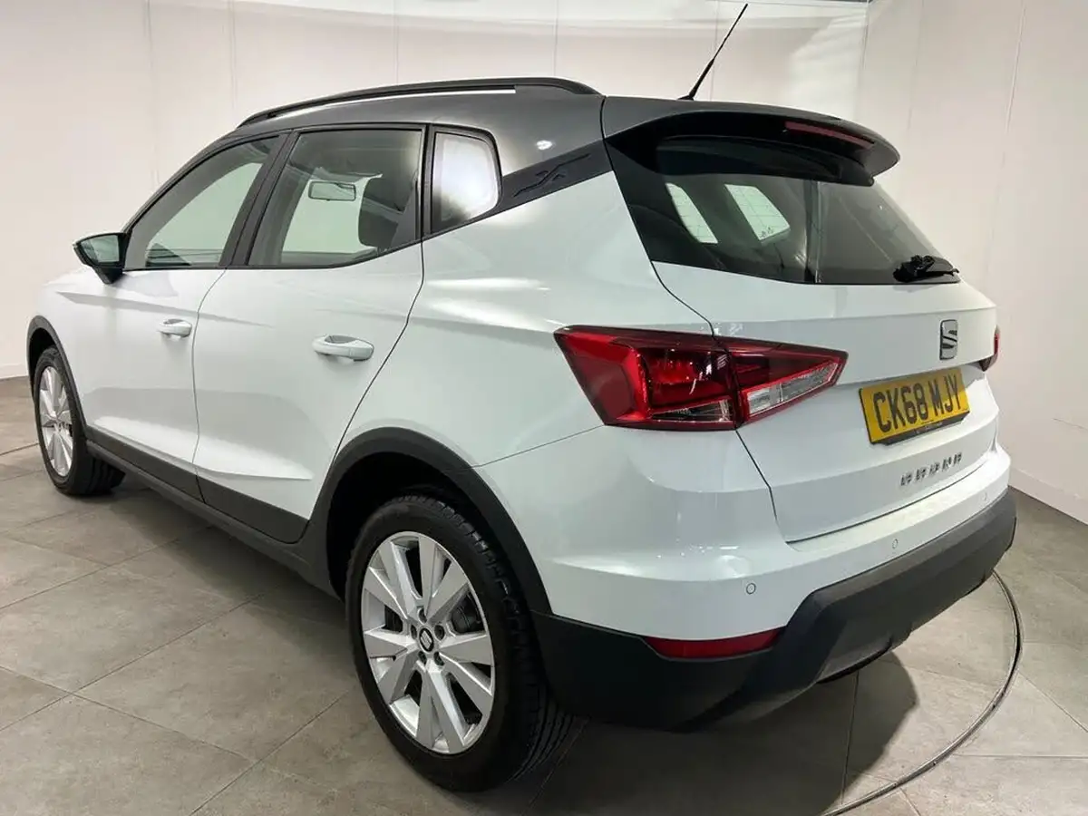 2018-seat-arona-10-tsi-se-technology-115ps-dsg-big-43