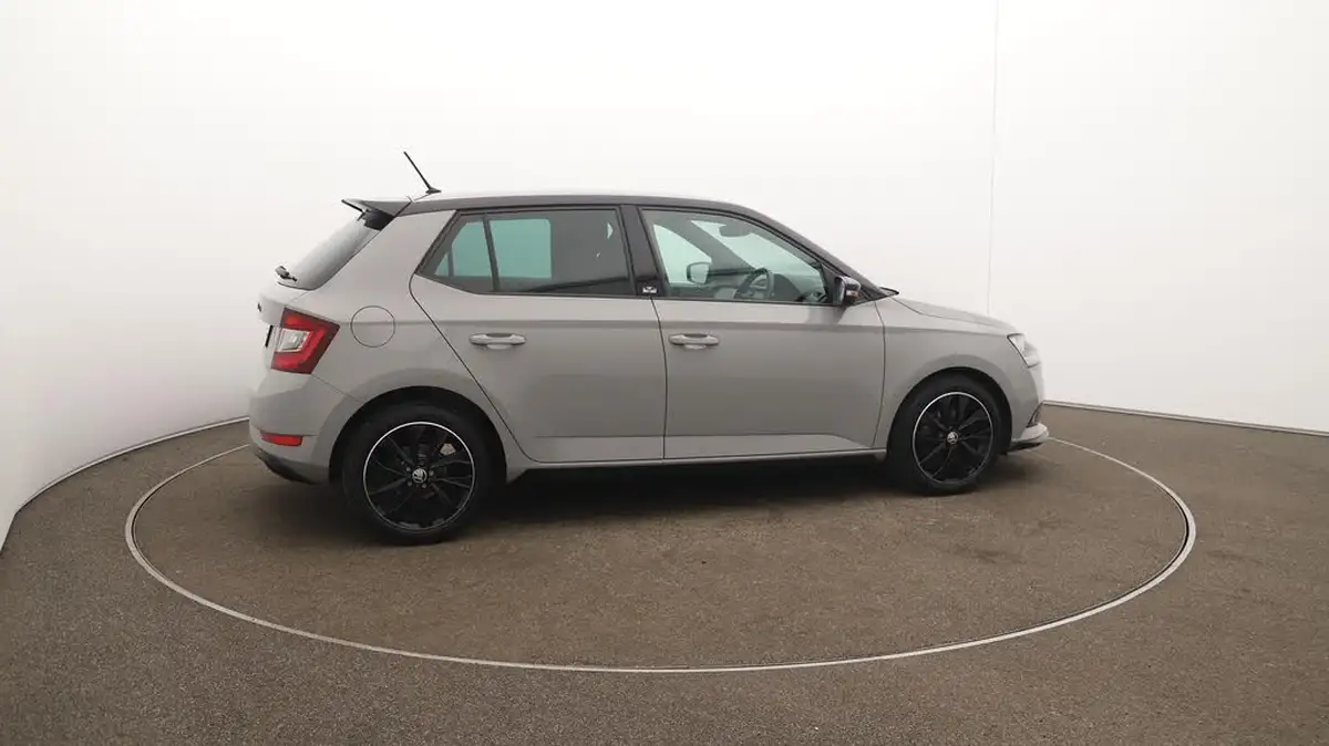 2021-skoda-fabia-10-tsi-monte-carlo-95ps-hatchback-dsg-big-48