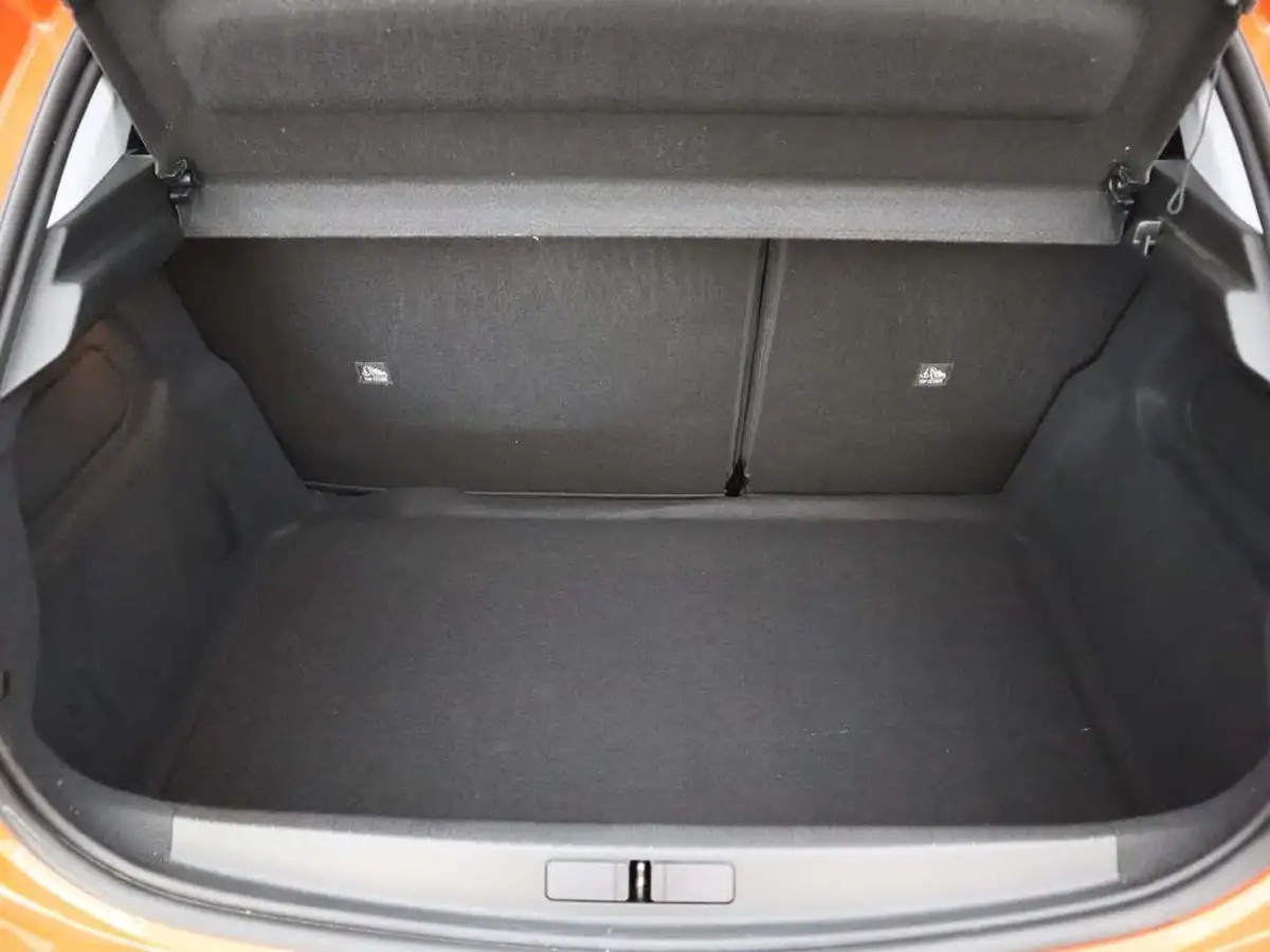 2021-vauxhall-corsa-12i-se-premium-big-8