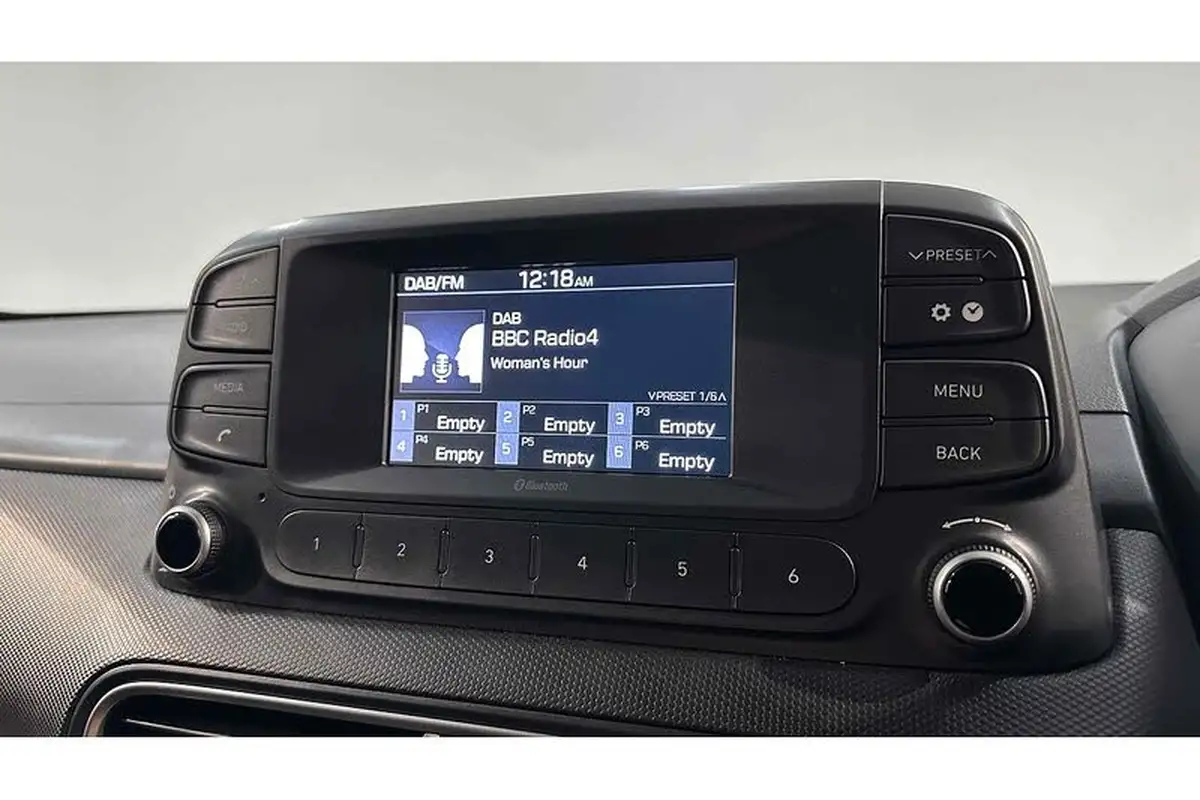 2018-hyundai-kona-10-t-gdi-s-big-40