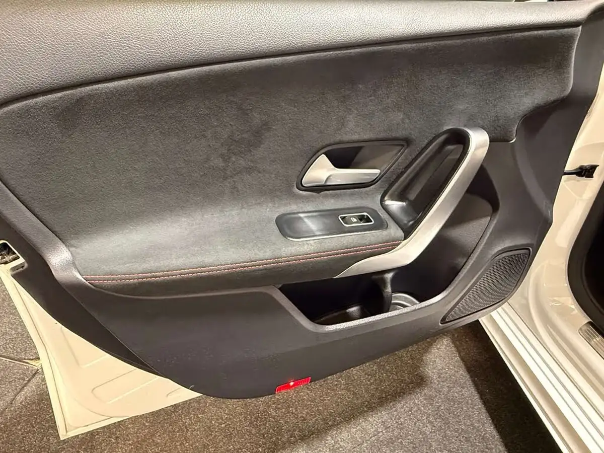 2019-mercedes-benz-a-class-20d-a200d-amg-line-hatchback-5d-big-49