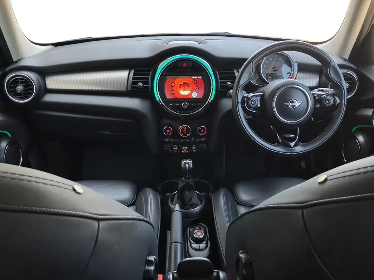 2019-mini-cooper-15-cooper-exclusive-134bhp-hatchback-5d-big-9