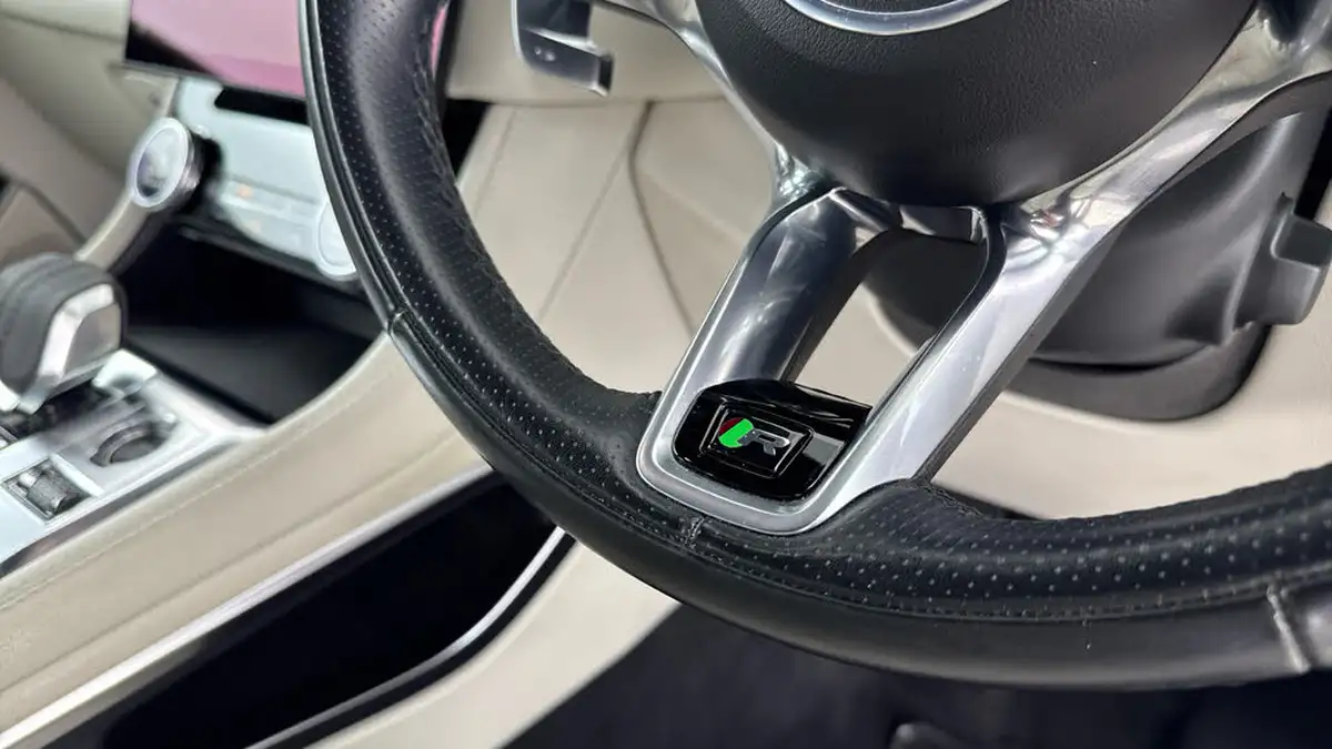 2021-jaguar-f-pace-20-d165-r-dynamic-s-mhev-big-24