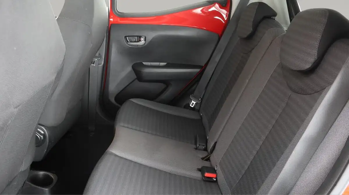 2020-toyota-aygo-10-vvt-i-x-trend-big-15