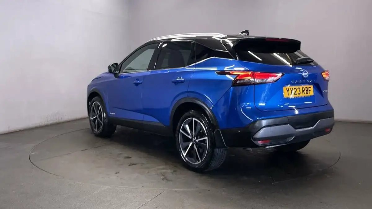 2023-nissan-qashqai-15-tekna-big-5