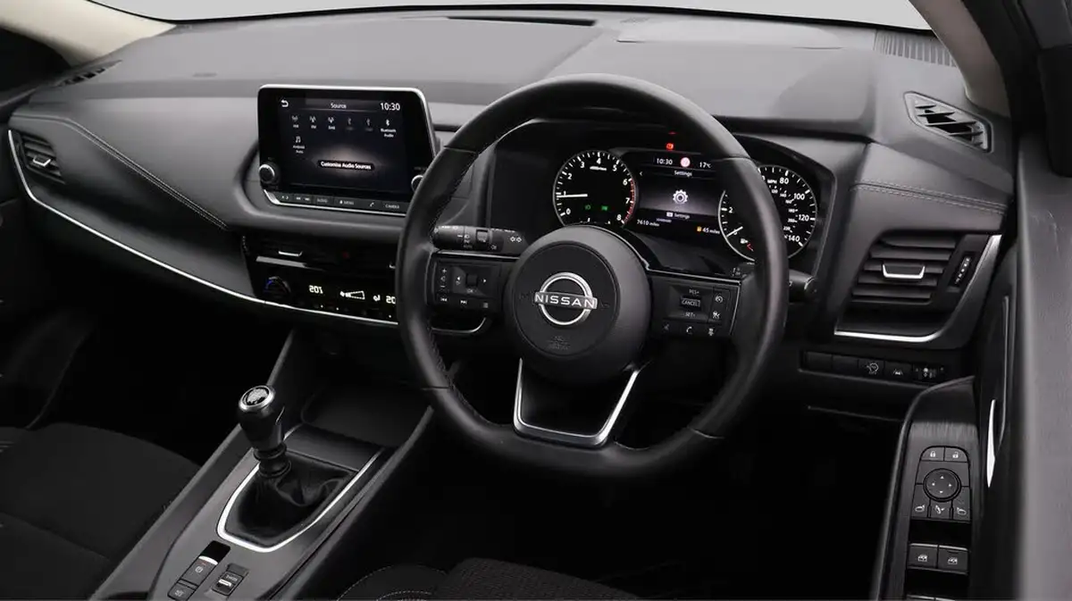 2023-nissan-qashqai-13-dig-t-acenta-premium-140ps-big-9