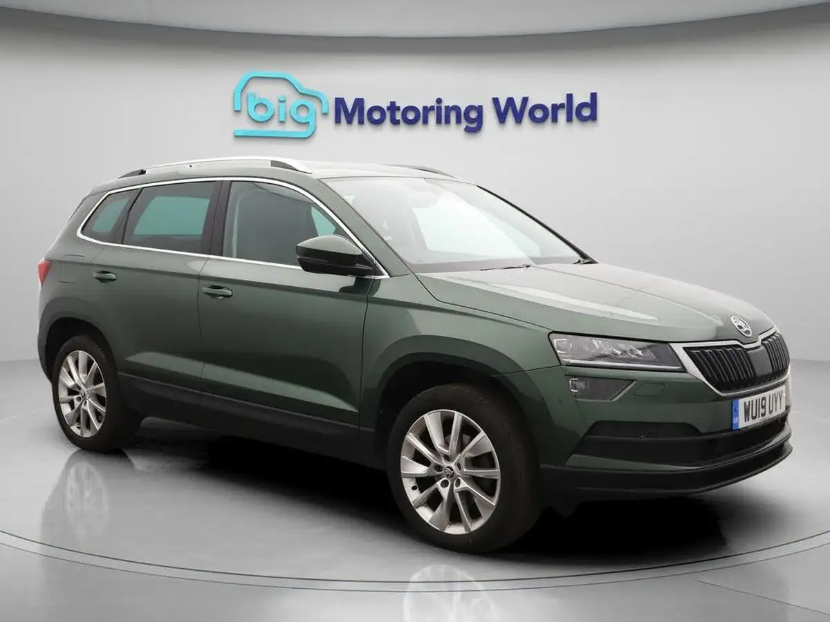 2019-skoda-karoq-15-tsi-se-l-dsg-big-0