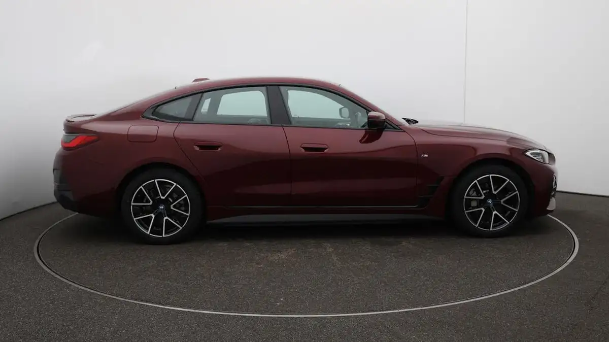 2022-bmw-i4-e-edrive40-m-sport-big-51