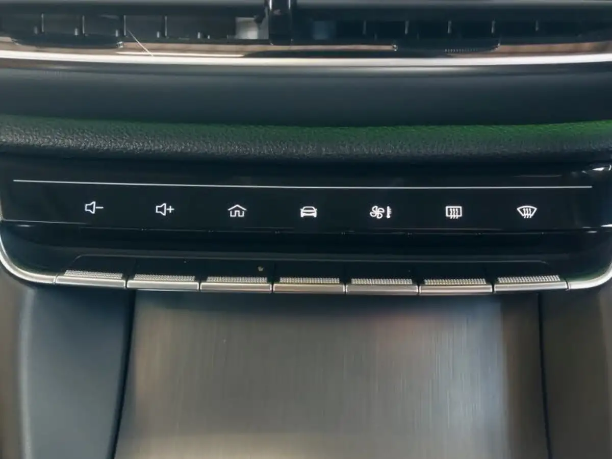 2023-mg-hs-15t-gdi-trophy-258ps-plug-in-hybrid-auto-big-12