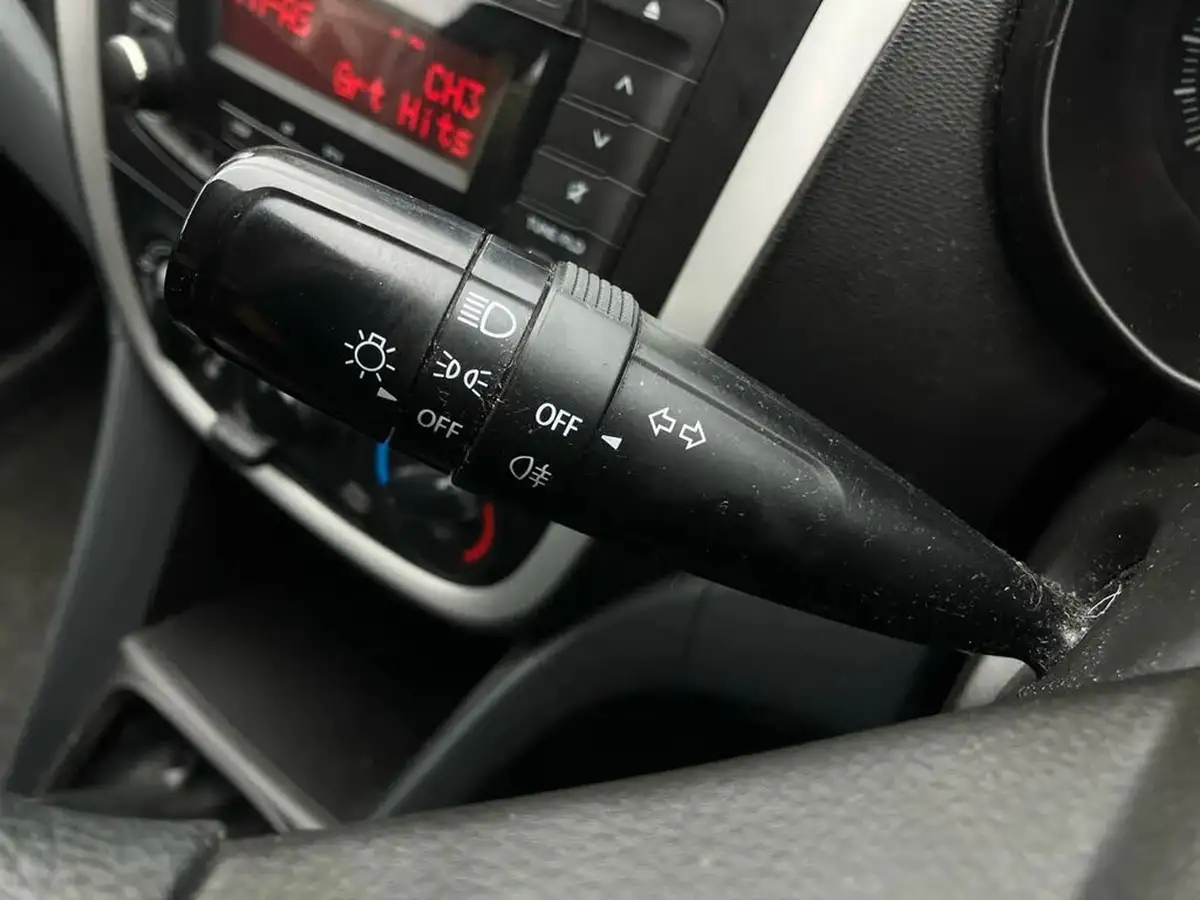 2018-suzuki-celerio-10-sz2-big-31
