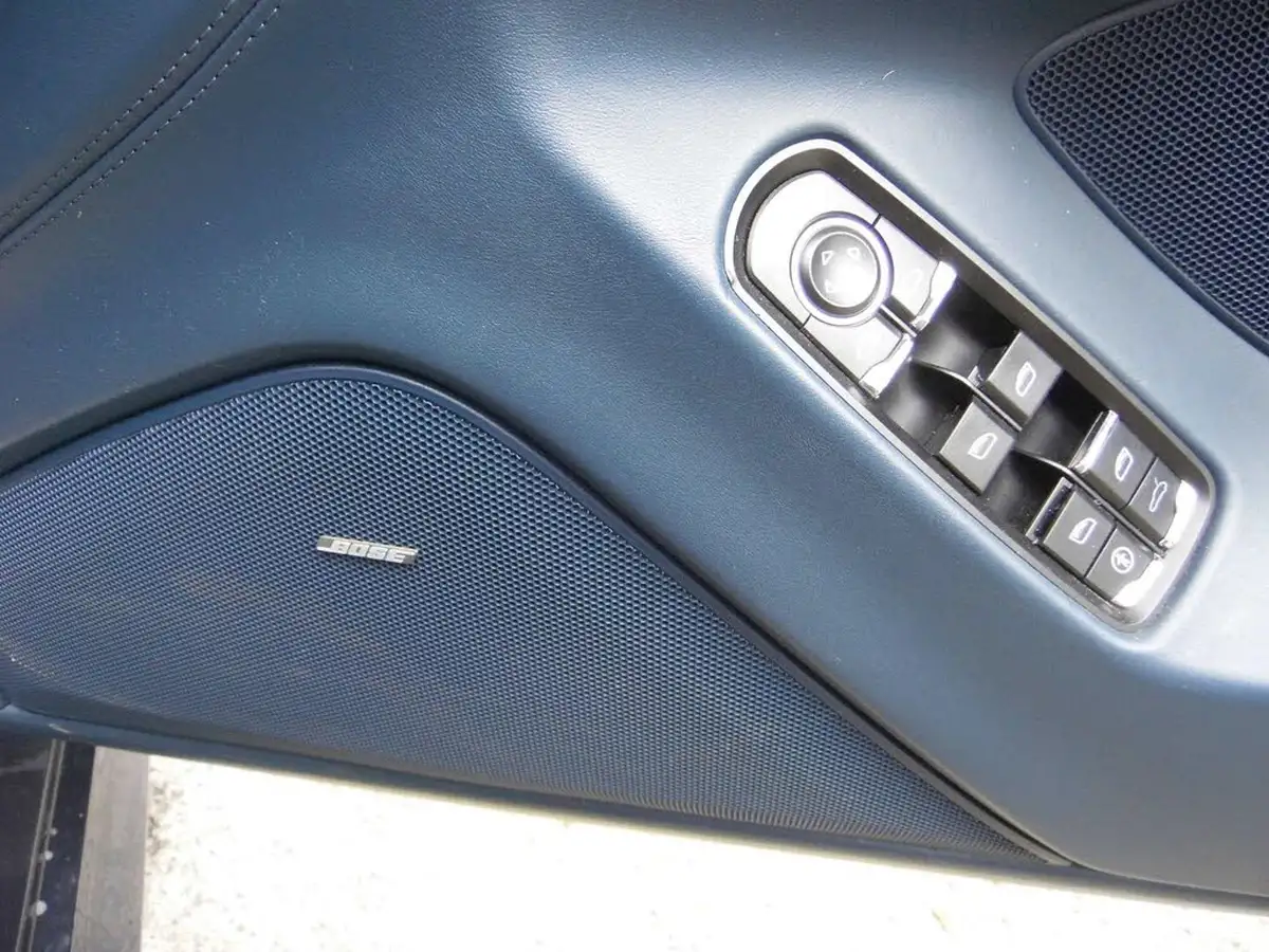 2011-porsche-panamera-48-4s-pdk-big-15