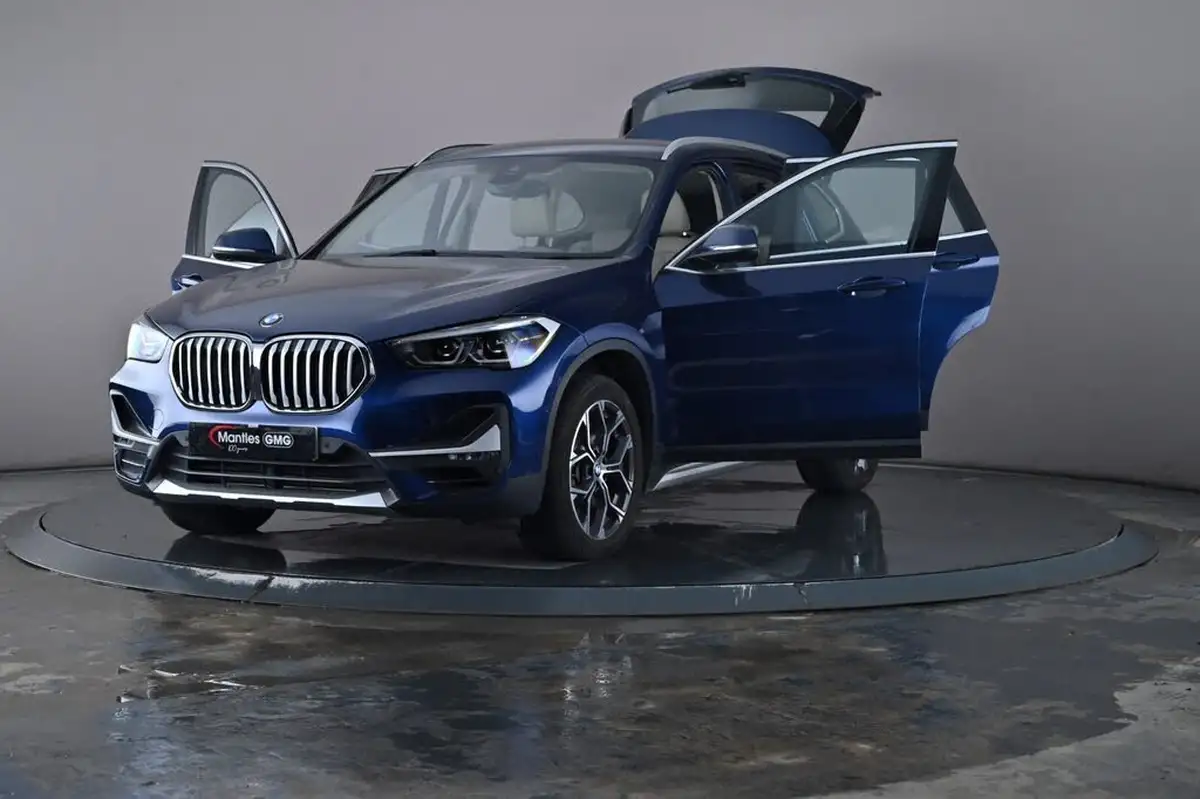 2019-bmw-x1-20-sdrive-20i-xline-sdrive-20i-big-42