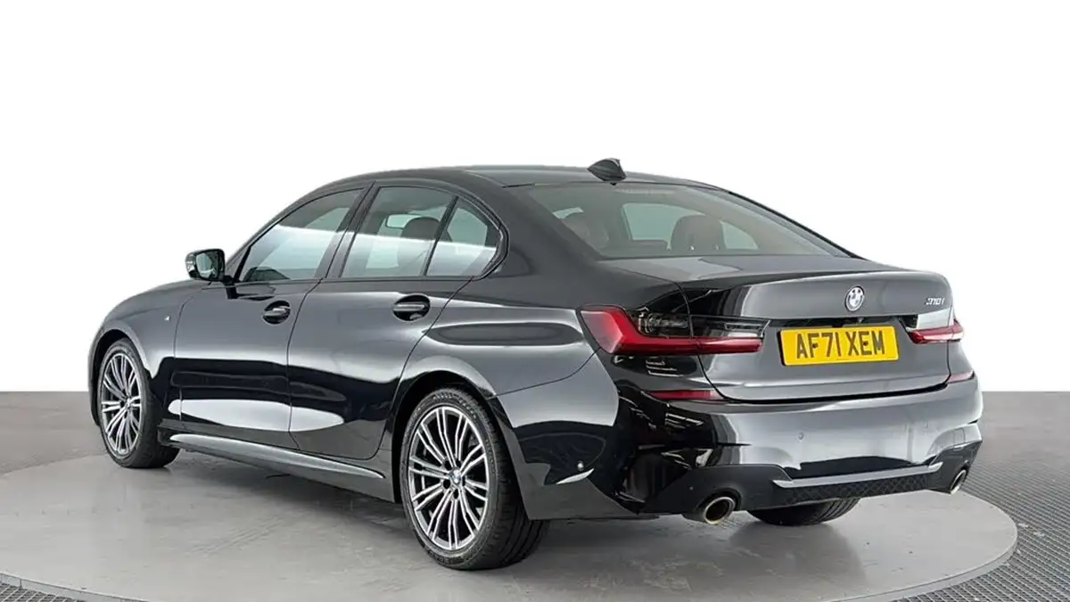 2021-bmw-3-series-20-318i-m-sport-saloon-4d-big-5