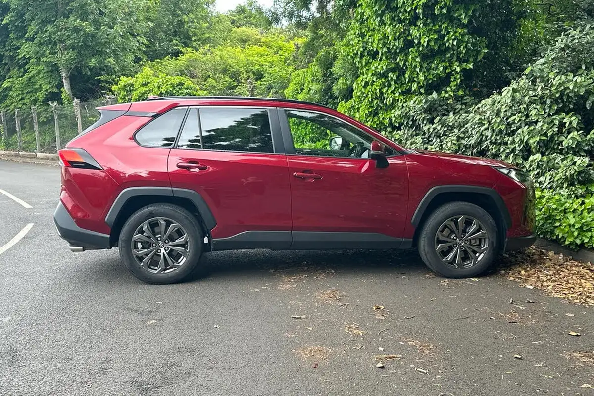 2023-toyota-rav4-25-vvt-i-design-215bhp-big-5
