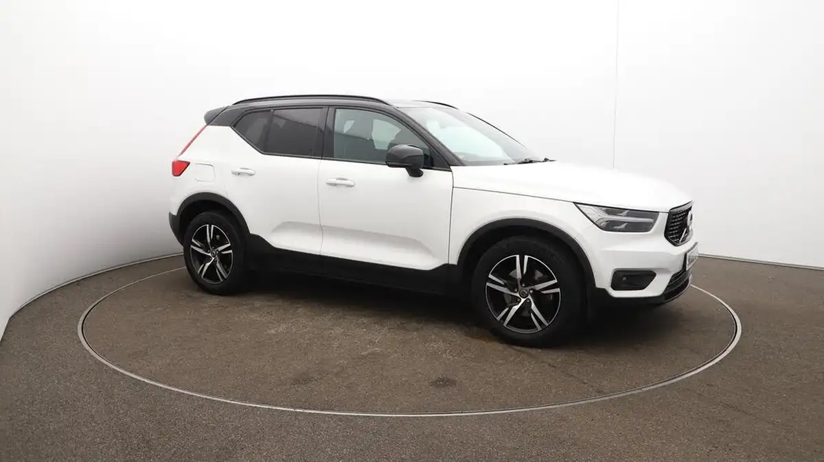 2020-volvo-xc40-20-t4-r-design-awd-big-45