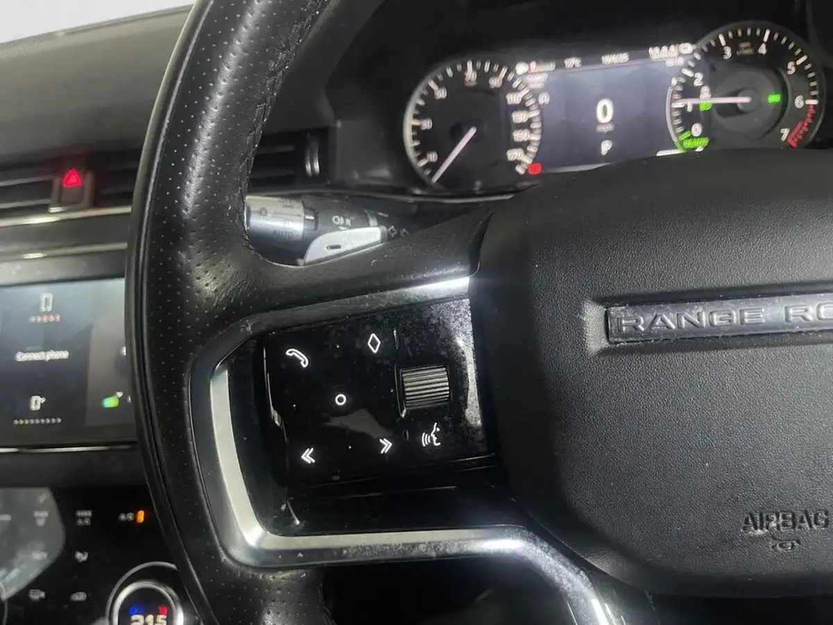 2021-land-rover-range-rover-evoque-15-p300e-r-dynamic-s-big-14
