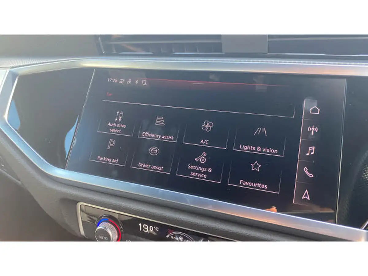 2021-audi-q3-20-35-tdi-s-line-station-wagon-quattro-tronic-big-56