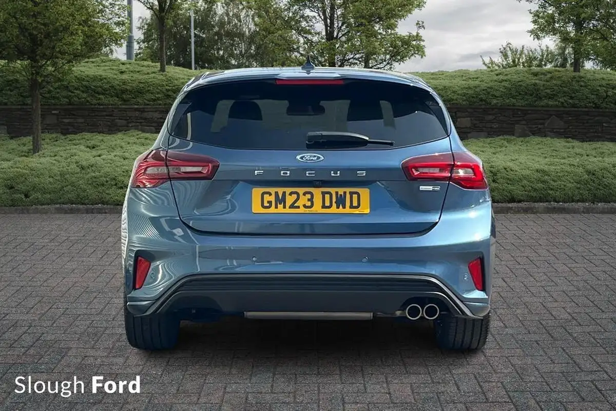 2023-ford-focus-10t-st-line-x-125ps-hybrid-mhev-hatchback-powershift-big-4