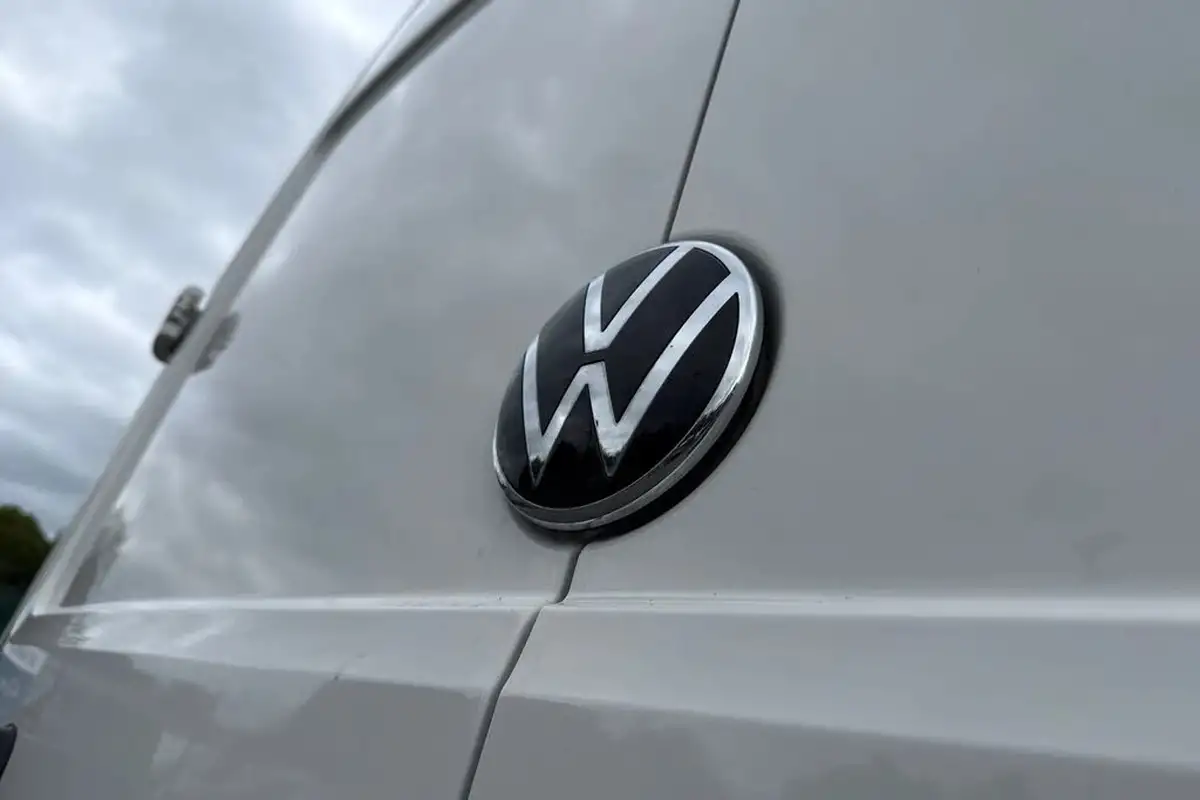 2024-volkswagen-crafter-20tdi-cr35-mwb-commerce-plus-140pseu6d-big-28