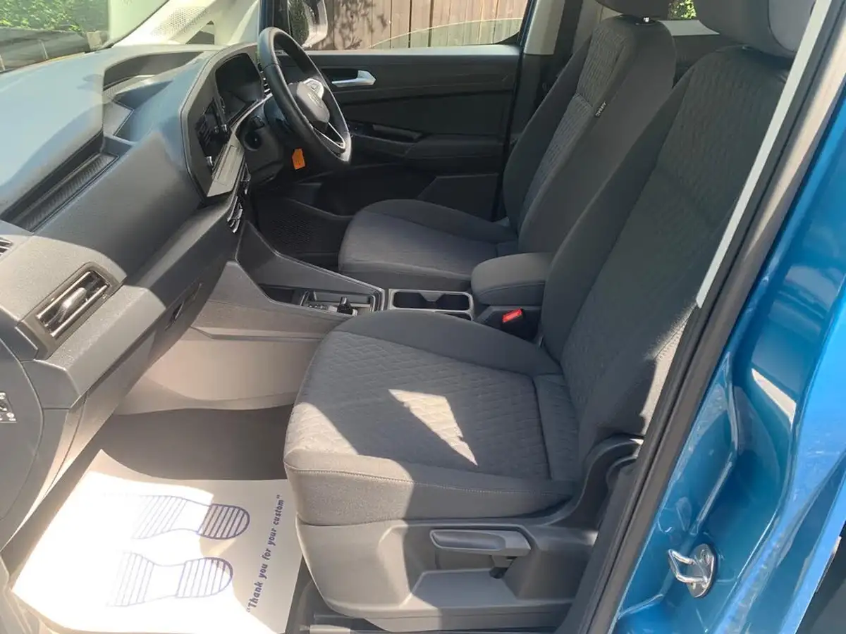 2022-volkswagen-caddy-20tdi-maxi-life-122ps-dsg-big-8