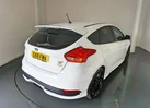 2018-ford-focus-20t-st2-hatchback-small-9
