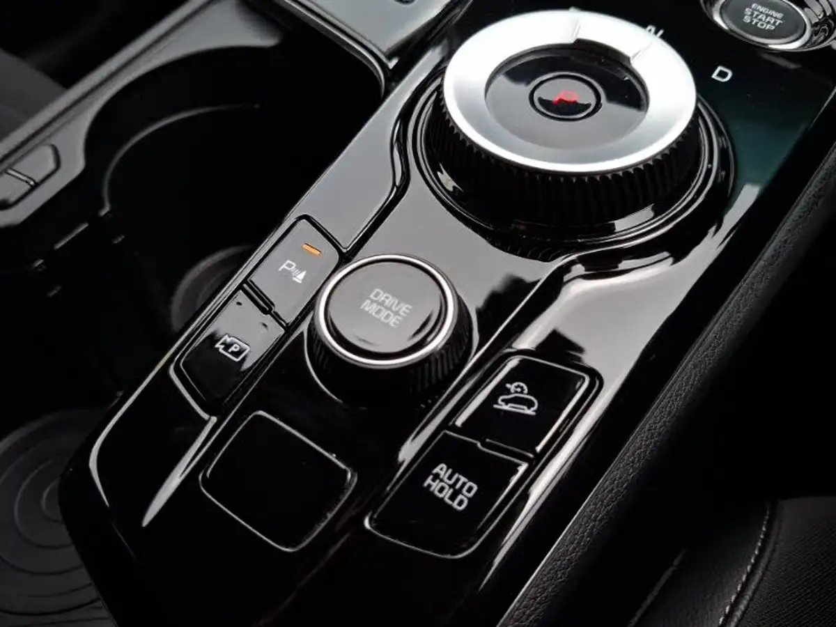 2024-kia-sportage-16-t-gdi-3-207bhp-hev-auto-big-13