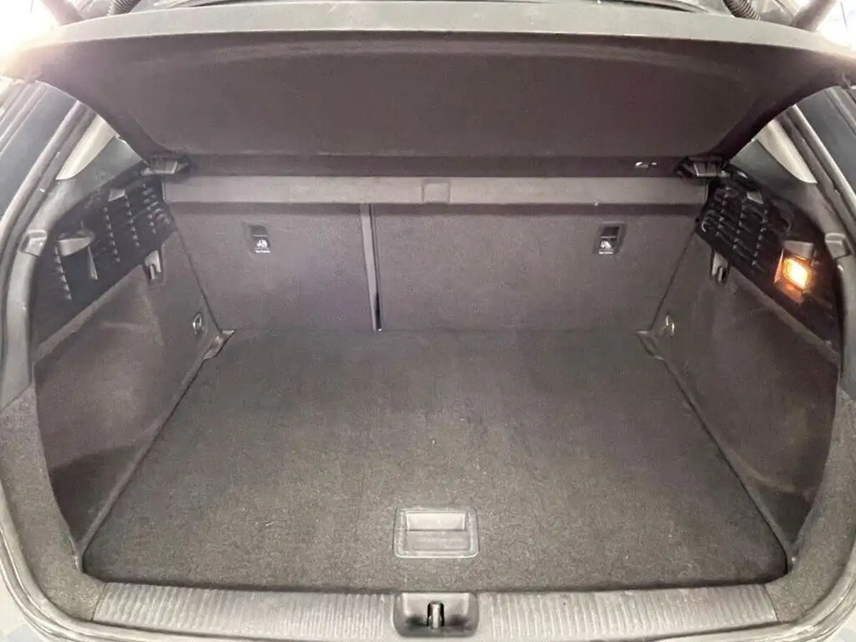 2020-audi-q2-16-30-tdi-technik-big-13