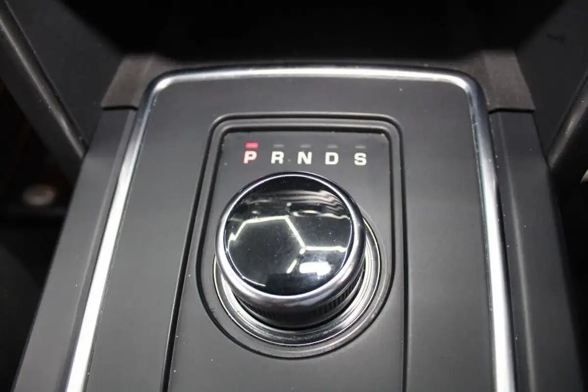 2018-land-rover-discovery-sport-20sd4-hse-dynamic-lux-big-37