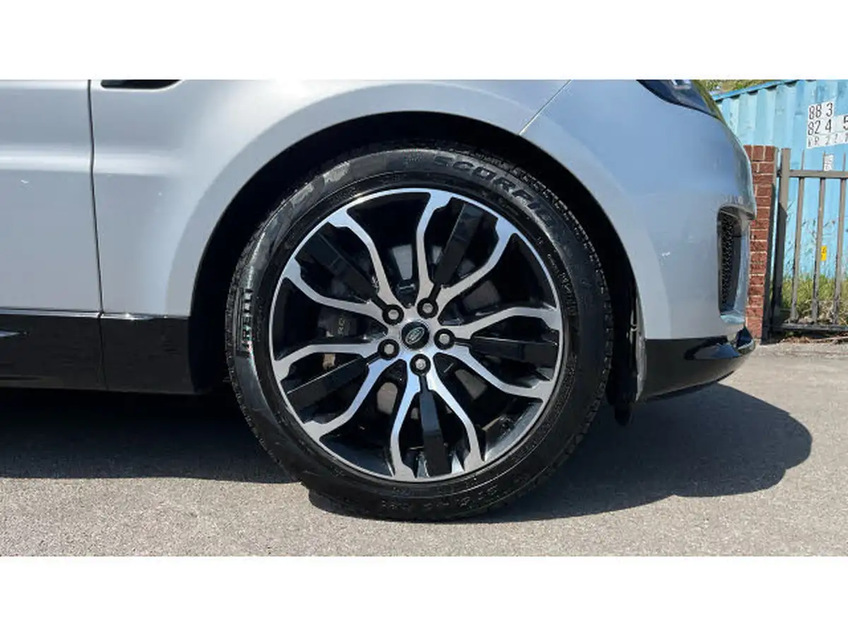 2021-land-rover-range-rover-sport-20-p400e-hse-silver-big-7