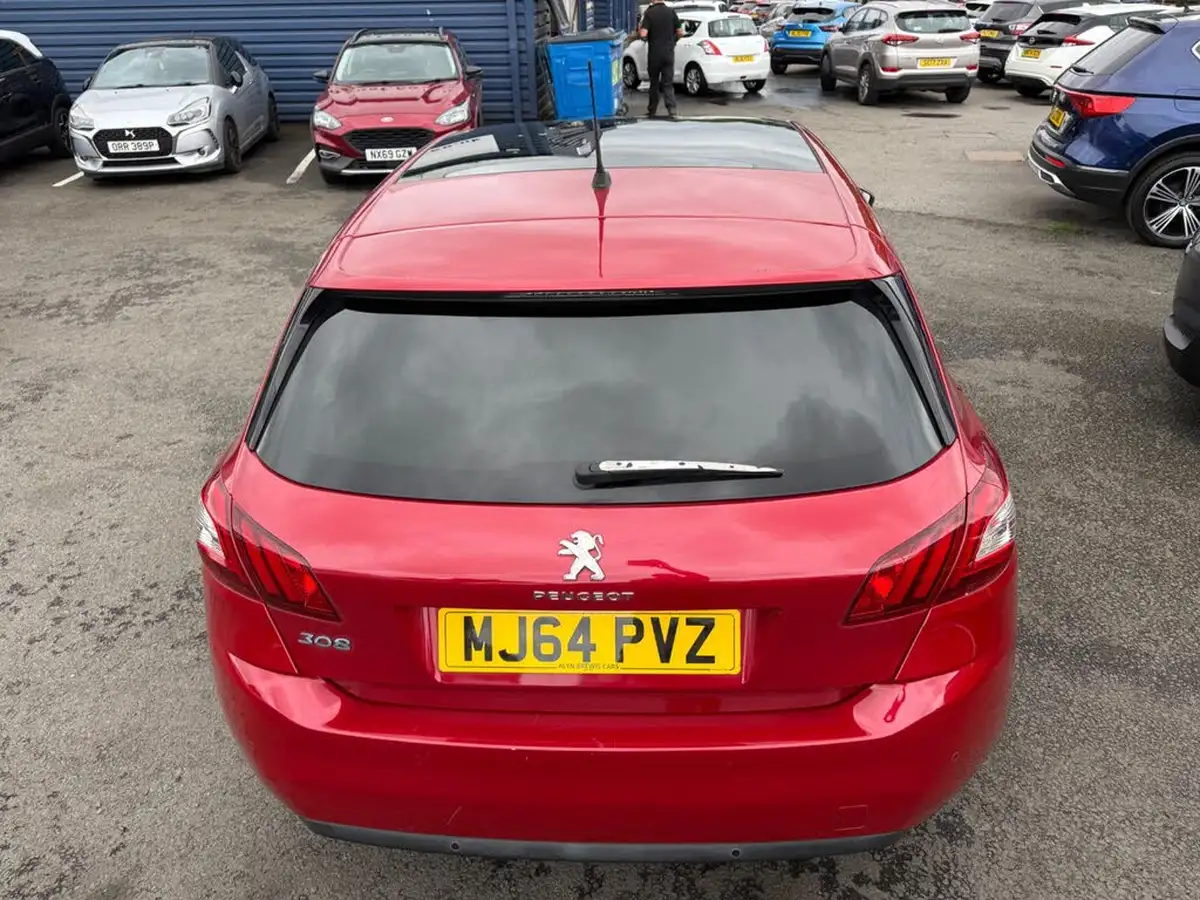 2014-peugeot-308-16td-feline-big-10
