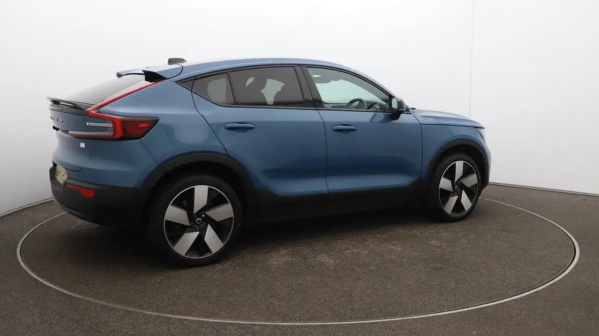 2022-volvo-c40-e-recharge-ultimate-228bhp-big-55